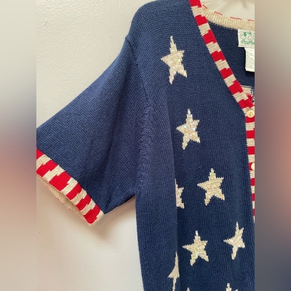 Vintage The Quaker Factory size L Red white and blue patriotic sweater - Picture 4 of 8